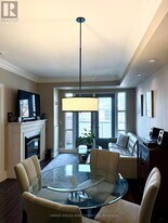 1717 Avenue Rd in Toronto, ON - Building Photo