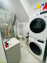 11389 NW 87th Ave in Doral, FL - Building Photo - Building Photo