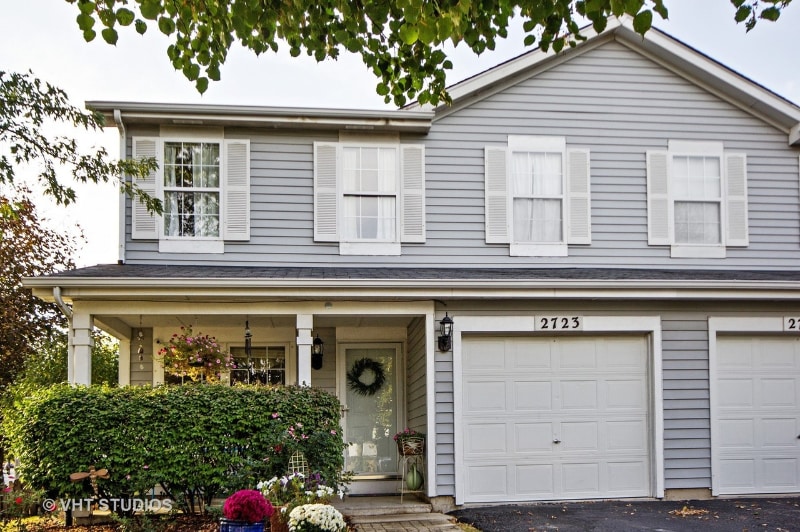 2723 Glenwood Ct in Naperville, IL - Building Photo