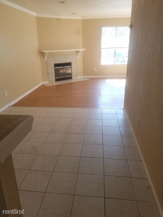 9813 Caspi Gardens Dr in Santee, CA - Building Photo