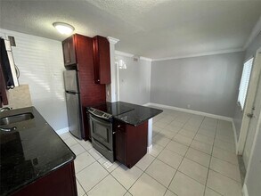 1311 NE 18th St in Fort Lauderdale, FL - Building Photo - Building Photo
