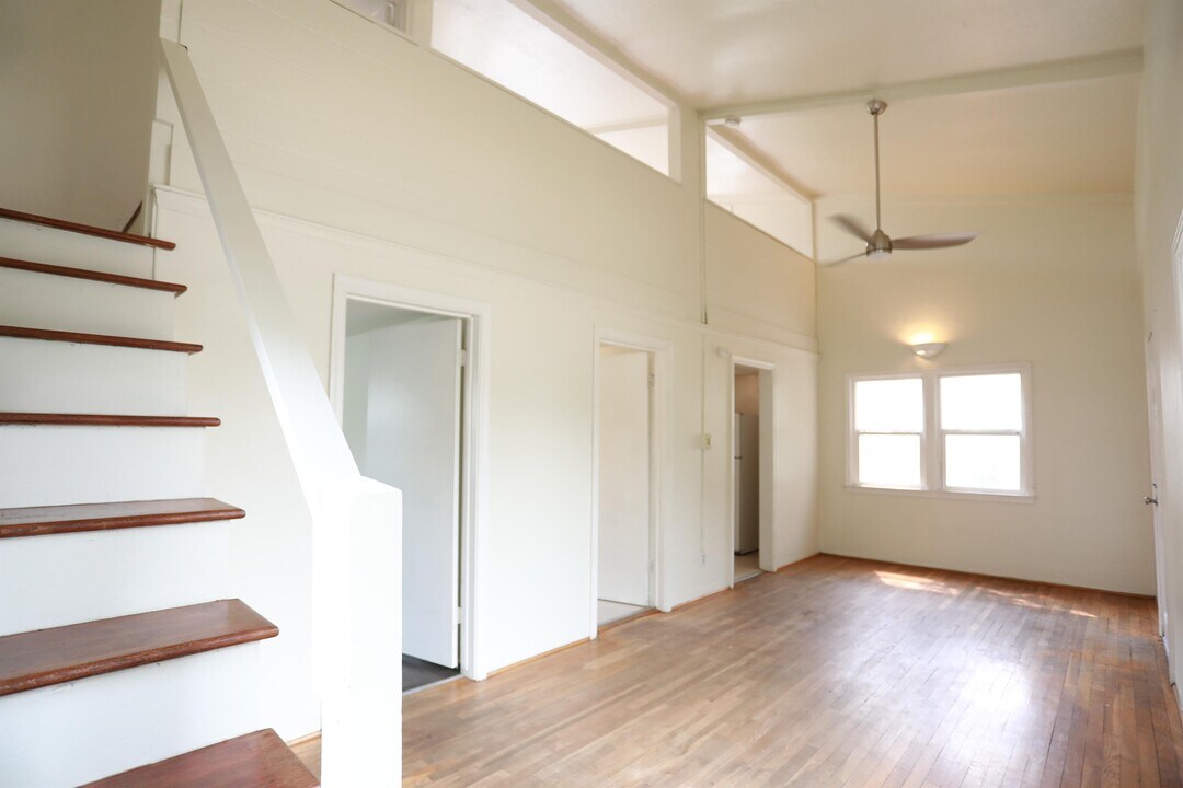 1712 Sherman Ave in Chico, CA - Building Photo