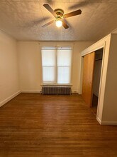 114 W Harrisburg Ave in Elizabethtown, PA - Building Photo - Building Photo