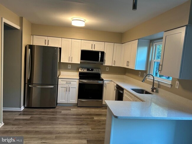 14646 London Ln in Bowie, MD - Building Photo - Building Photo