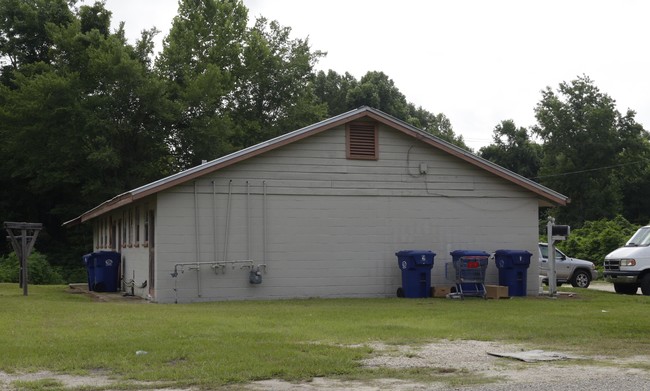 901 E 3rd St in Bogalusa, LA - Building Photo - Building Photo