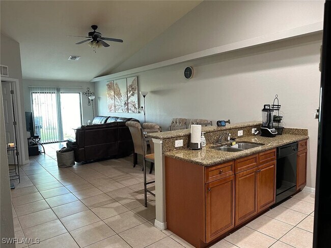 property at 421 Nicholas Pkwy W