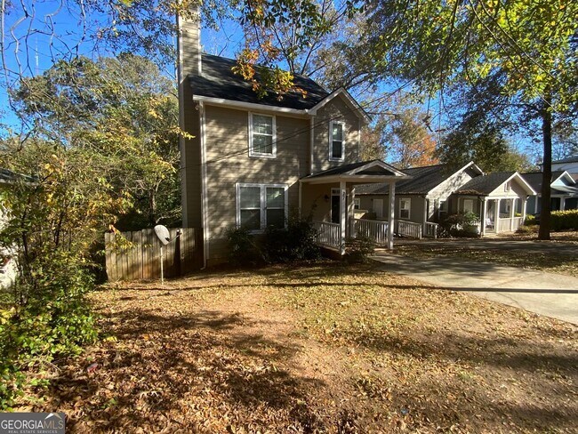 27 Montgomery St NE in Atlanta, GA - Building Photo - Building Photo