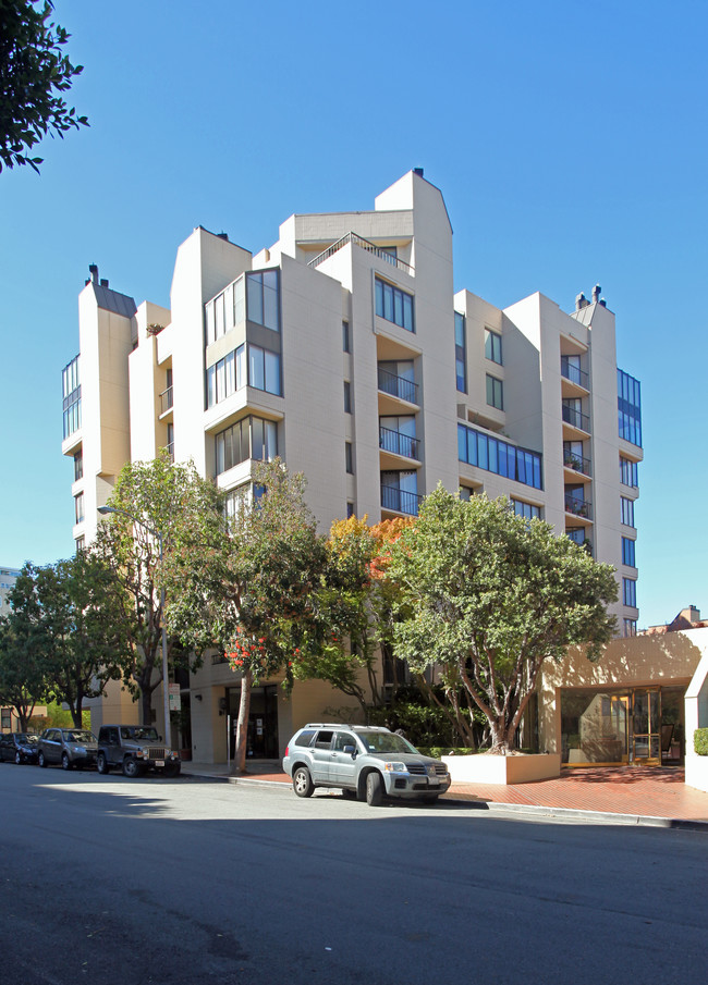 Telegraph Landing Condos in San Francisco, CA - Building Photo - Building Photo