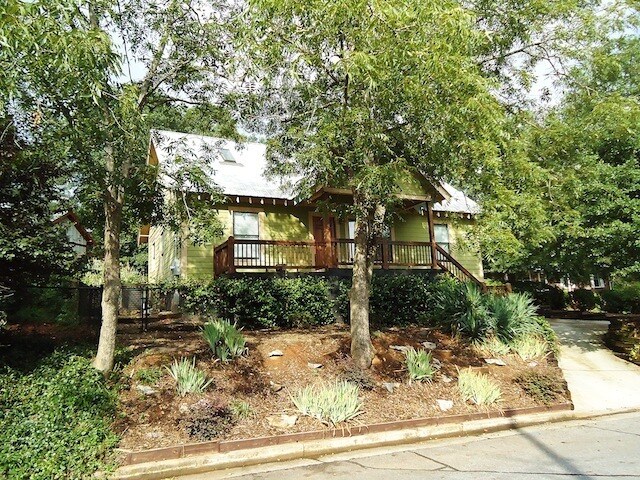 225 Pearl St in Athens, GA - Building Photo - Building Photo