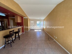 30 Gray Pine Avenue in Templeton, CA - Building Photo - Building Photo