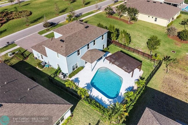 property at 19198 Rolling Acrs Rd