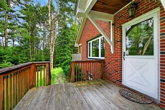 52 Luxton Lake Rd in Narrowsburg, NY - Building Photo - Building Photo