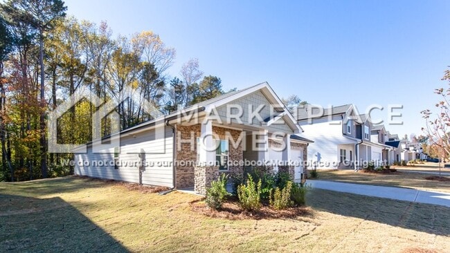 389 Barley Ct in Lilburn, GA - Building Photo - Building Photo