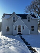 N139 McKay Ave in Spring Valley, WI - Building Photo