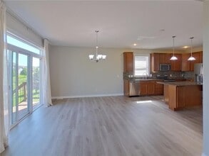3947 Valencia Ln in Chaska, MN - Building Photo - Building Photo