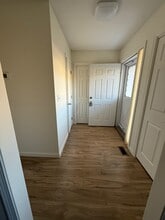 76 Oak Ridge Dr, Unit 76 in Windsor Locks, CT - Building Photo - Building Photo