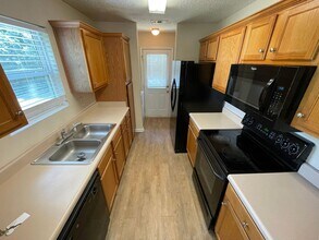441 Bridgewater Way in Athens, GA - Building Photo - Building Photo