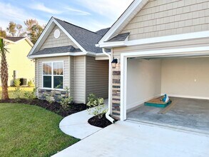 232 Sage Cir in Little River, SC - Building Photo - Building Photo
