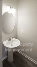 2290 Connally Pl in East Point, GA - Building Photo - Building Photo