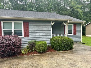 913 Old Summerville Rd NW-Unit -APT B in Rome, GA - Building Photo - Building Photo