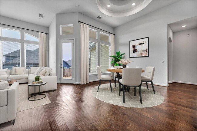 252 Sabino Dr in Buda, TX - Building Photo - Building Photo