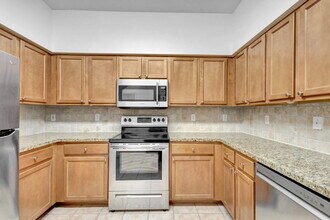 826 Dakota Dr in Jupiter, FL - Building Photo - Building Photo