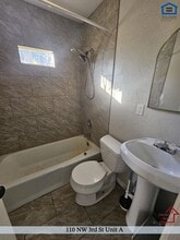 110 NW 3rd St in Lawton, OK - Building Photo - Building Photo