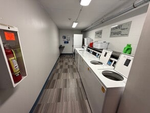 222 W Beaver Ave in State College, PA - Foto de edificio - Building Photo