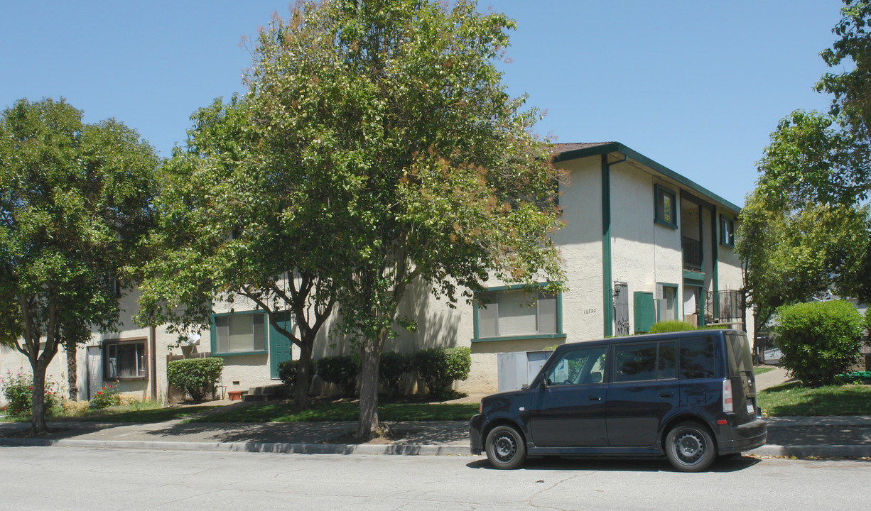 16720 Barnell Ave in Morgan Hill, CA - Building Photo