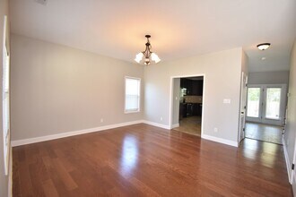 8608 Matchpoint Ct in Linden, NC - Building Photo - Building Photo