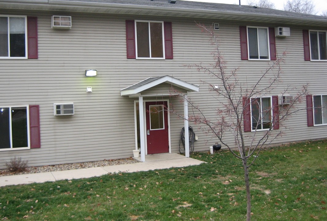 Pine Tree in Faribault, MN - Building Photo