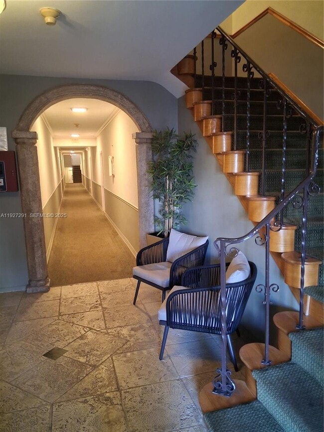 359 Meridian Ave in Miami Beach, FL - Building Photo - Building Photo