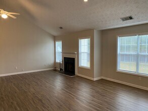 4343 Grey Park Dr NE in Buford, GA - Building Photo - Building Photo