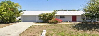 134 Connecticut Ave in Ft. Myers, FL - Building Photo