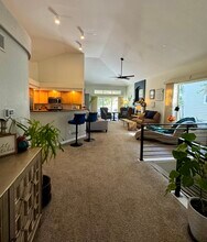 1011 S Valentia St in Denver, CO - Building Photo - Building Photo