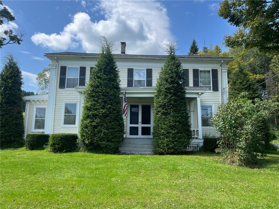 917A NY-8 in Mount Upton, NY - Building Photo