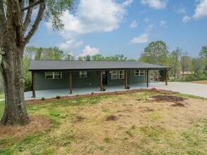 1410 Mays Chapel Church Rd in Newton, NC - Building Photo - Building Photo