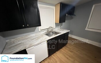 2843 Woodlawn Terrace in Memphis, TN - Building Photo - Building Photo