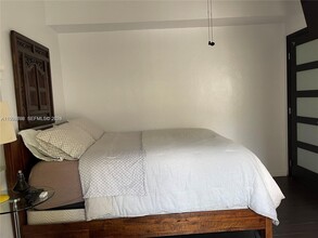 732 NE 87th St in Miami, FL - Building Photo - Building Photo