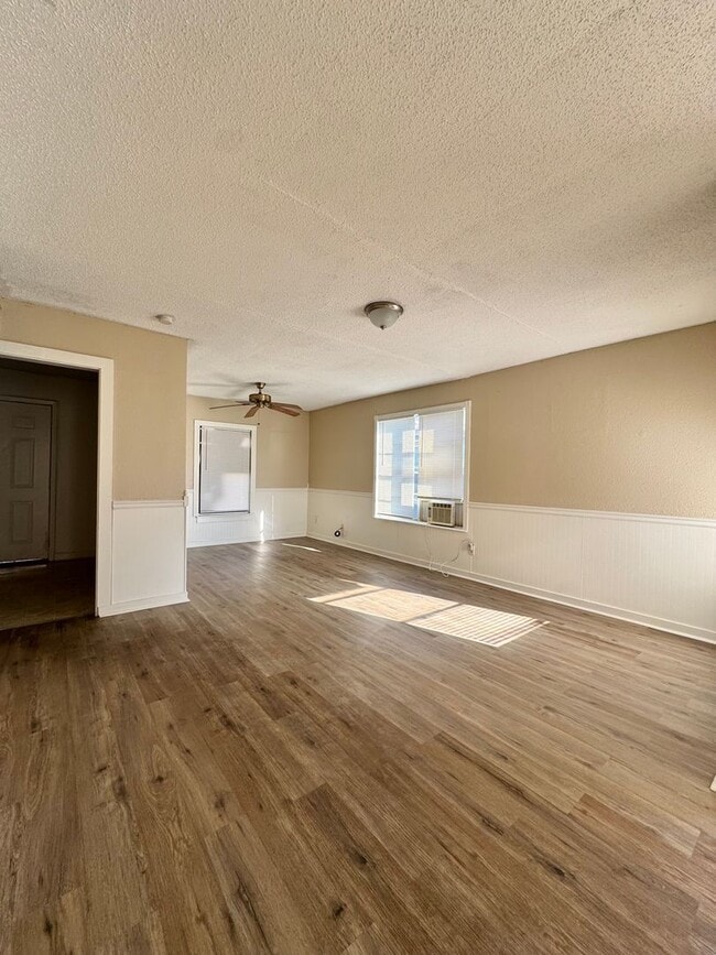 property at 132 E 11th St