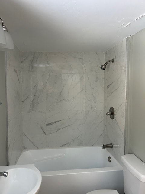 727 Inverness Ave in Louisville, KY - Building Photo - Building Photo