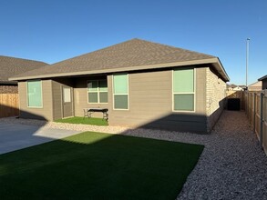 6007 Oracle Dr in Odessa, TX - Building Photo - Building Photo