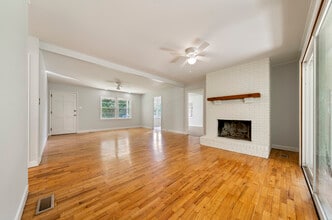 513 Mohican Trl in Wilmington, NC - Foto de edificio - Building Photo