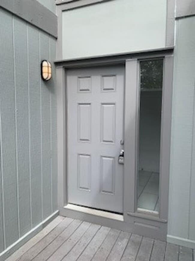 98-1477 KAAHUMANU St in Aiea, HI - Building Photo - Building Photo