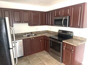 4435 Perch St in Tampa, FL - Building Photo - Building Photo