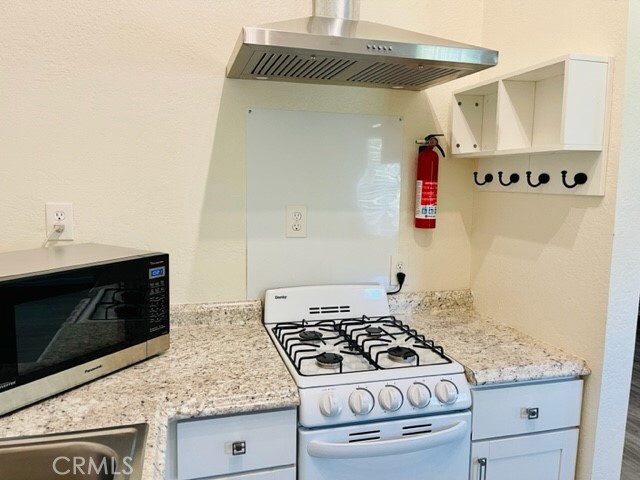 470 W 25th St in San Bernardino, CA - Building Photo - Building Photo