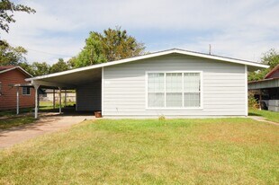 3732 Kenwood St in Orange, TX - Building Photo