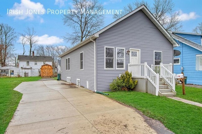 77 Porter Ave in North Tonawanda, NY - Building Photo - Building Photo