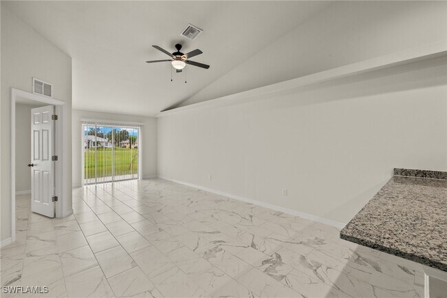 4538 SW 8th Pl in Cape Coral, FL - Building Photo - Building Photo