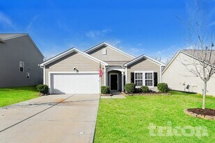 3715 Gricklade Dr in Charlotte, NC - Building Photo